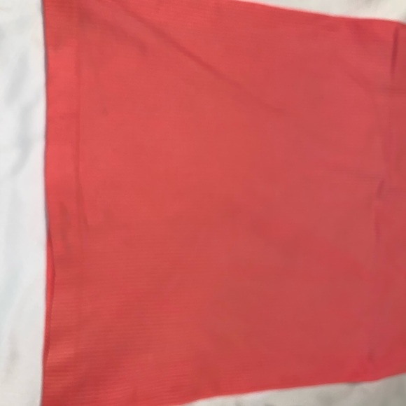 Lululemon Coral Seamless Tank. Size 8/10 - Picture 8 of 8